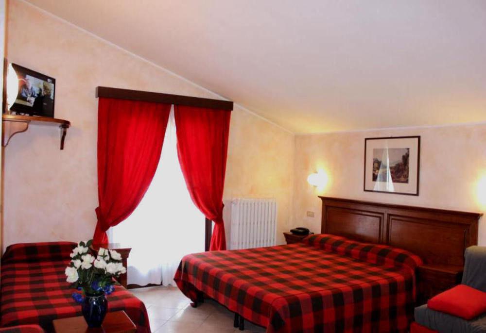 Hotel Al Caminetto Вальтурнанш Экстерьер фото