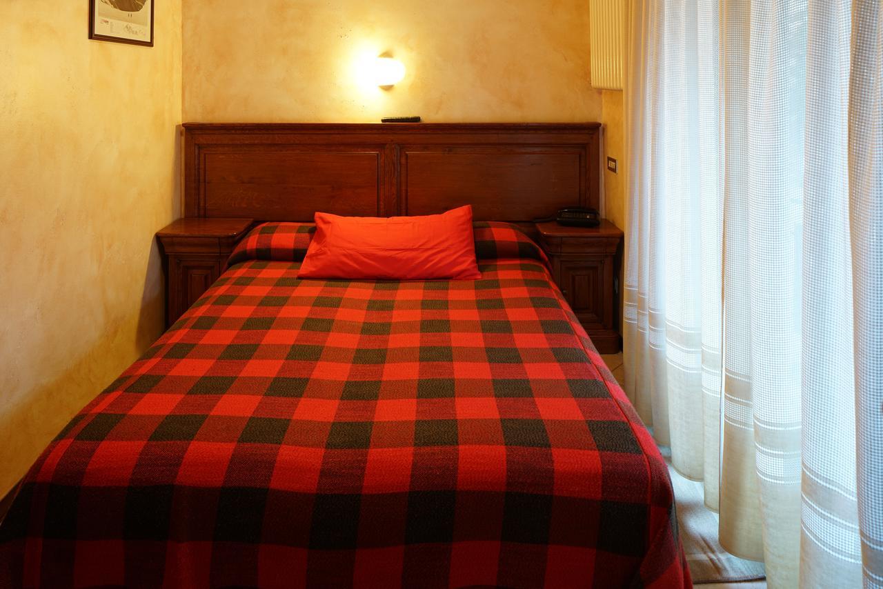 Hotel Al Caminetto Вальтурнанш Экстерьер фото